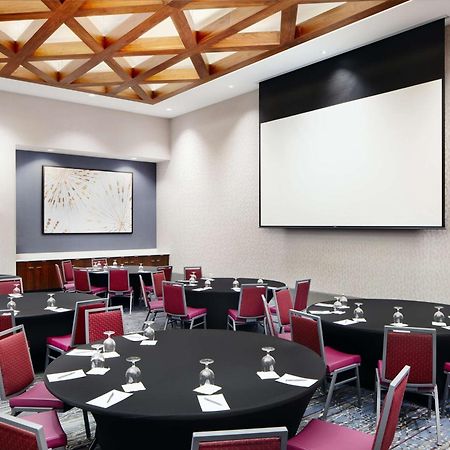 Embassy Suites By Hilton Atlanta Airport North Hapeville 외부 사진