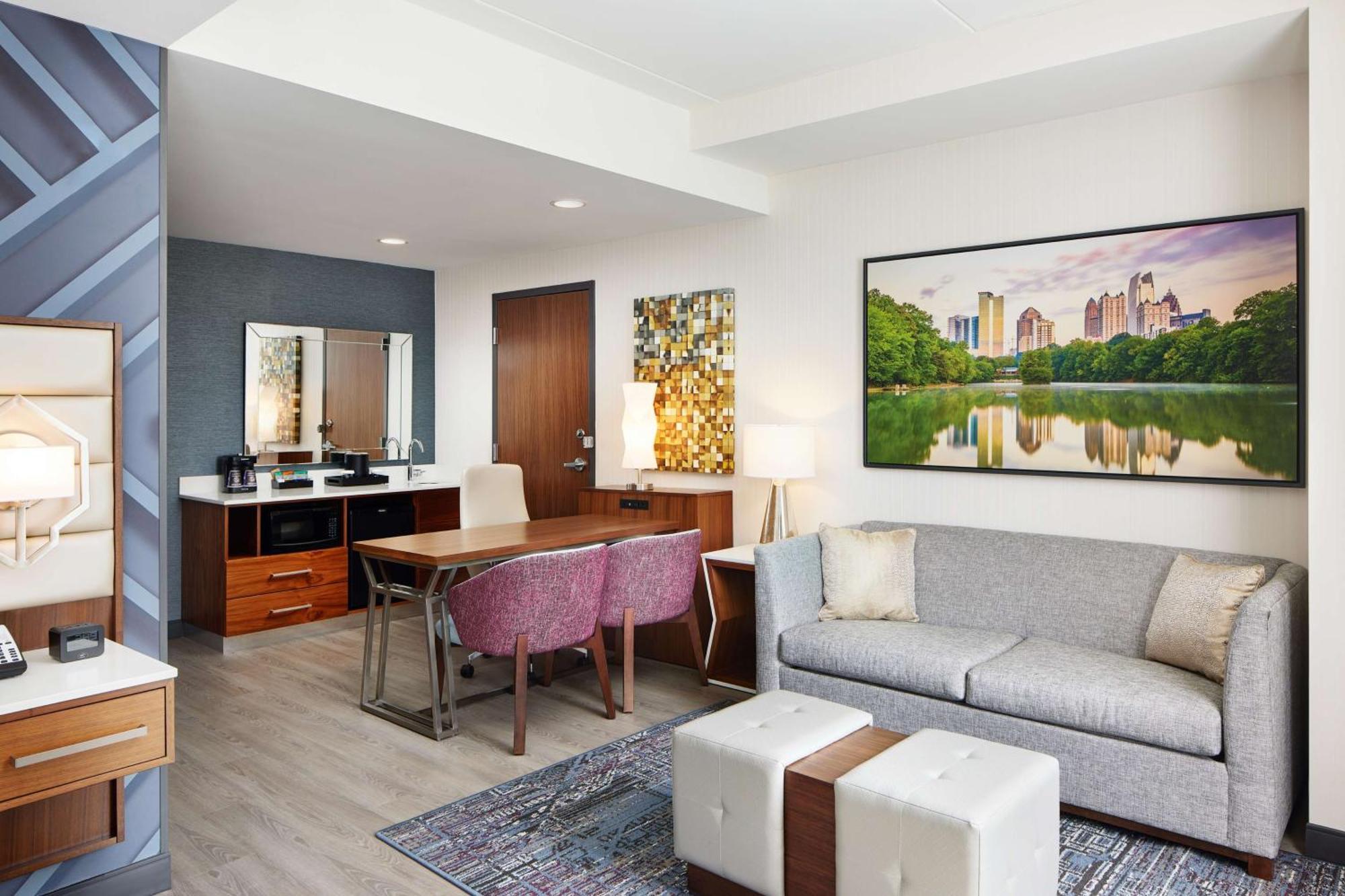 Embassy Suites By Hilton Atlanta Airport North Hapeville 외부 사진