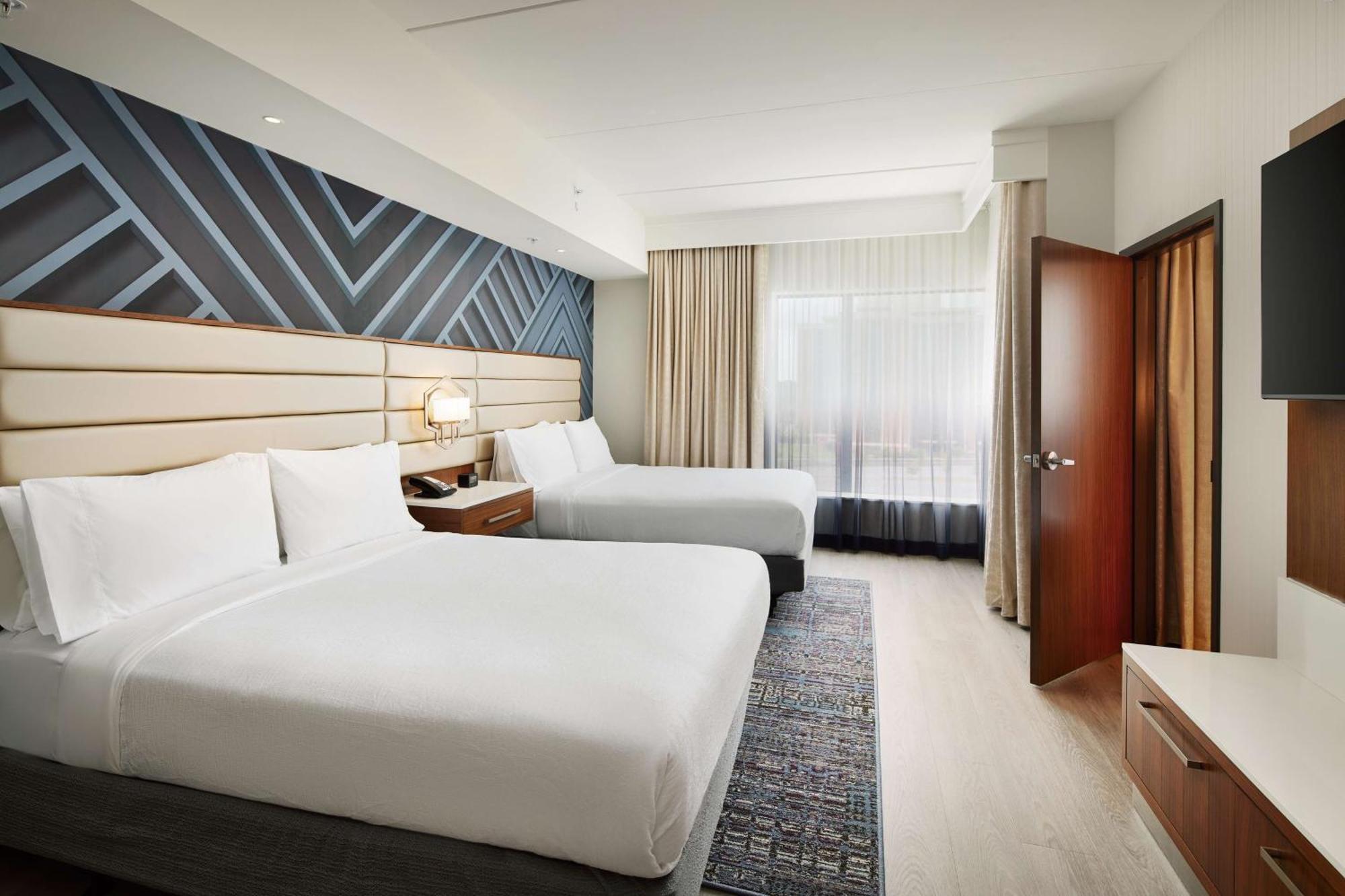 Embassy Suites By Hilton Atlanta Airport North Hapeville 외부 사진