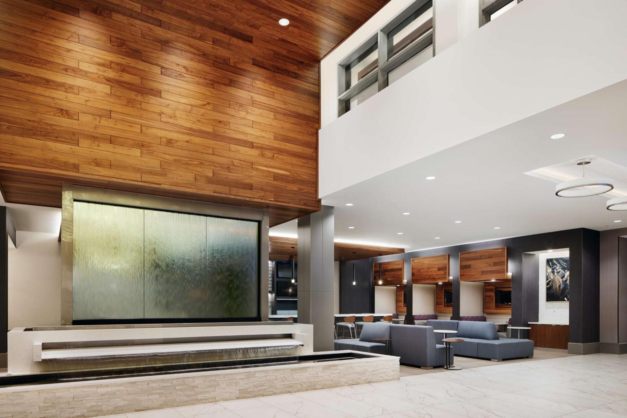 Embassy Suites By Hilton Atlanta Airport North Hapeville 외부 사진